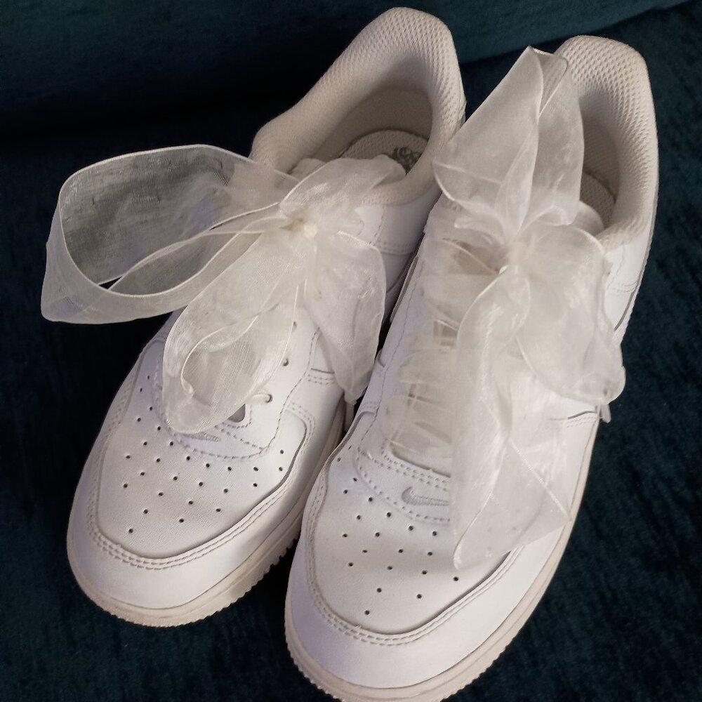 Nike Air Force ones big kid's